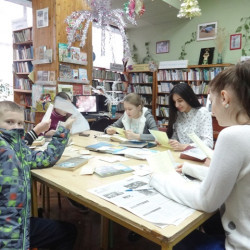 В детской библиотеке имени Зои Космодемьянской прошла поэтическая акция «Поёт зима-аукает». 