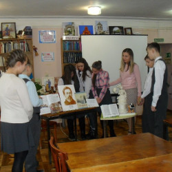В Центральной городской детской библиотеке им. А.П. Гайдара прошло мероприятие, посвященное дню рождения А.П. Чехова.