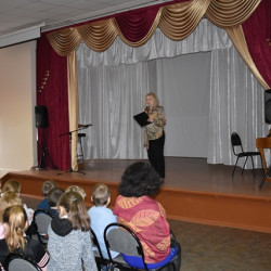 Преподаватели и учащиеся Детской музыкальной школы им. П.И.Чайковского организовали выездной концерт в лицее №7
