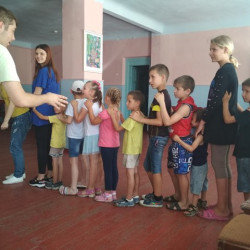 В Клубе мкр. Луговой прошла игровая программа для детей 