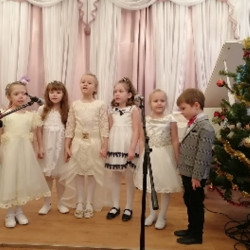 В Детской музыкальной школе им. С.В. Рахманинова прошла вереница Новогодних и Рождественских вечеров