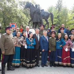 Народный коллектив ансамбль казачьей песни "Любо" принял участие в праздновании Дня города Москвы