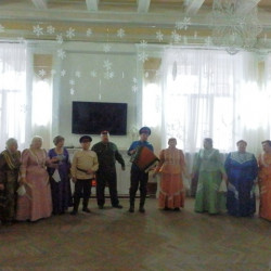 В Доме культуры мкр. Октябрьский прошла музыкальная программа «Раз в Крещенский вечерок…»
