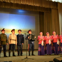 Во Дворце культуры мкр. Донской состоялся концерт хора народной песни "Станица Донская"