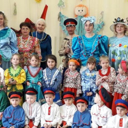В детском саду № 4 совместно с Городским Домом Культуры был проведен детский утренник «Сударыня Масленица»