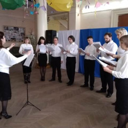 В колонном зале Дома культуры мкр. Октябрьский прошел концерт духовной музыки «Молитву пролию» Академического хора г.Новочеркасска