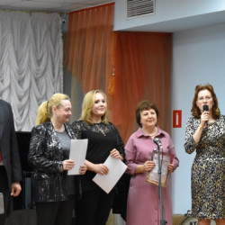 Опять звучат «Весенние голоса»…