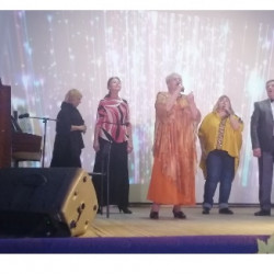 В Доме культуры мкр. Октябрьский прошел праздничный концерт «С надеждой, верой и любовью»