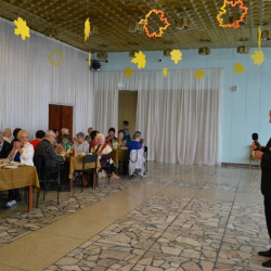 Во Дворце культуры мкр. Донской прошел вечер отдыха ко Дню пожилого человека