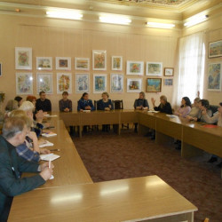 В Центральной городской библиотеки им. А.С. Пушкина прошла информационная встреча сотрудников учреждений культуры с представителем прокуратуры города Новочеркасска по вопросам противодействия коррупции