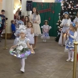 В Доме культуры мкр. Октябрьский продолжается череда праздничных новогодних мероприятий