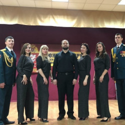 Академический хор г. Новочеркасска выступил с новогодним концертом в одной из воинских частей