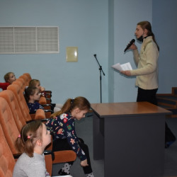 В Виртуальном концертном зале Детской музыкальной школы им. П.И.Чайковского прошел  урок по слушанию музыку