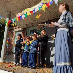 Учащиеся Детской музыкальной школы им.П.И.Чайковского приняли участие в празднике, посвященном Покрову