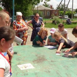 В мкр. Татарка состоялась конкурсно-познавательная программа «Наша Россия»